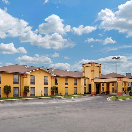 Quality Inn St Robert - Ft Leonard Wood Сейнт Робърт Екстериор снимка