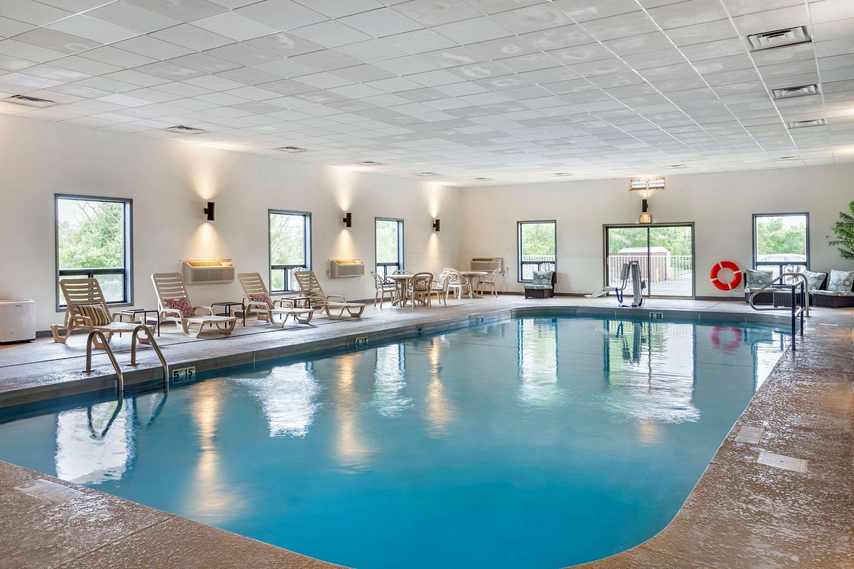 Quality Inn St Robert - Ft Leonard Wood Сейнт Робърт Екстериор снимка